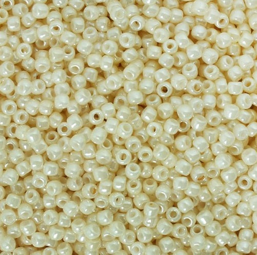 TOHO Round Seed Beads Rocailles, Opaque Luster Beige (# 123), Glass, Japan