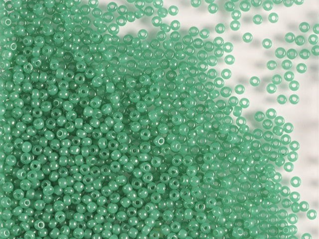 1 kg Preciosa Ornela Seed Beads, Round Hole, Loose, Alabaster Green (52240), Glass, Czech Republic, OUTLET