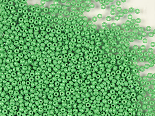 1 kg Preciosa Ornela Seed Beads, Round Hole, Loose, Opaque Green (53250), Glass, Czech Republic, OUTLET