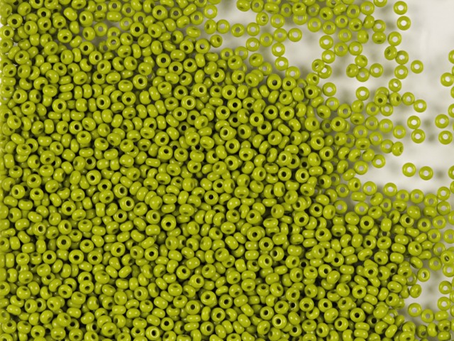 1 kg Preciosa Ornela Seed Beads, Round Hole, Loose, Opaque Green (53430), Glass, Czech Republic, OUTLET