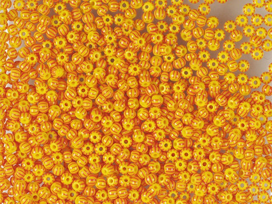 プレシオサ オルネラ シードビーズ 1kg 丸穴 ルース イエロー地にレッドストライプ (83971) ガラス チェコ共和国 アウトレット