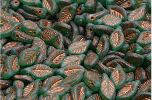 Lorbeerblattperlen, transparent grüner Smaragd, mattkupfergefüttert (50720-84100-54319), Glas, Tschechische Republik