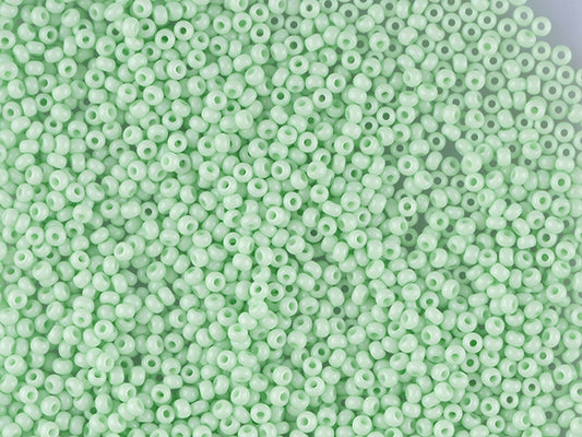 1 kg プレシオサ オルネラ シードビーズ コーティング 丸穴 ばら売り グリーン2色染めチョークホワイト (03161) ガラス製 チェコ共和国 アウトレット