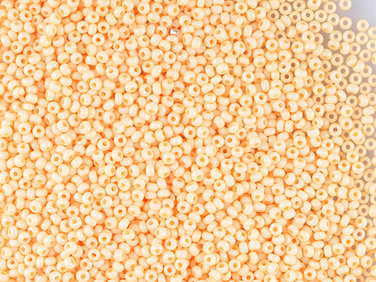 1 kg プレシオサ オルネラ シードビーズ コーティング 丸穴 ルース イエロー2色染めチョークホワイト (03182) ガラス製 チェコ共和国 アウトレット