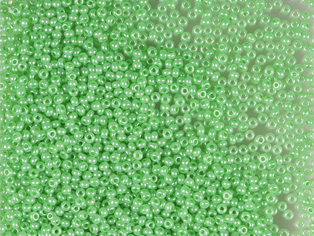 1 kg プレシオサ オルネラ シードビーズ コーティング 丸穴 ばら売り セイロングリーン (17356) ガラス チェコ共和国 アウトレット