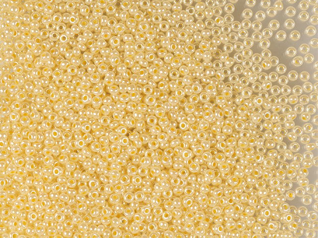 1 kg Preciosa Ornela Seed Beads Coated, Round Hole, Loose, Ceylon Yellow (37386), Glass, Czech Republic, OUTLET