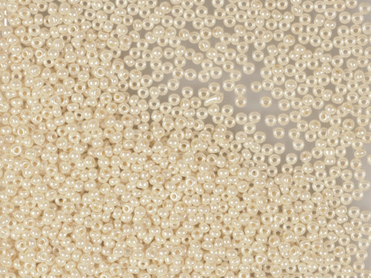 Wholesale (1kg / 500g) Preciosa Ornela 2-Cut Rocaille, Loose, 2-Cuts, Loose (46113), Glass, Czech Republic, OUTLET