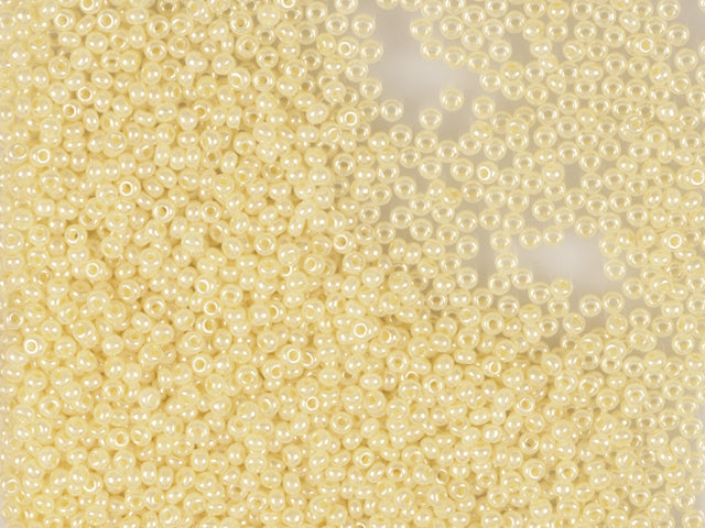 Wholesale (1kg / 500g) Preciosa Ornela Seed Beads Coated, Round Hole, Loose, Shell (47113), Glass, Czech Republic, OUTLET