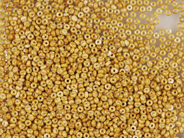 1 kg Preciosa Ornela Seed Beads Coated, Round Hole, Loose, Travertine On Chalkwhite (66209), Glass, Czech Republic, OUTLET