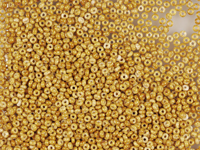 Wholesale (1kg / 500g) Preciosa Ornela Seed Beads Coated, Round Hole, Loose, Travertine On Chalkwhite (66209), Glass, Czech Republic, OUTLET