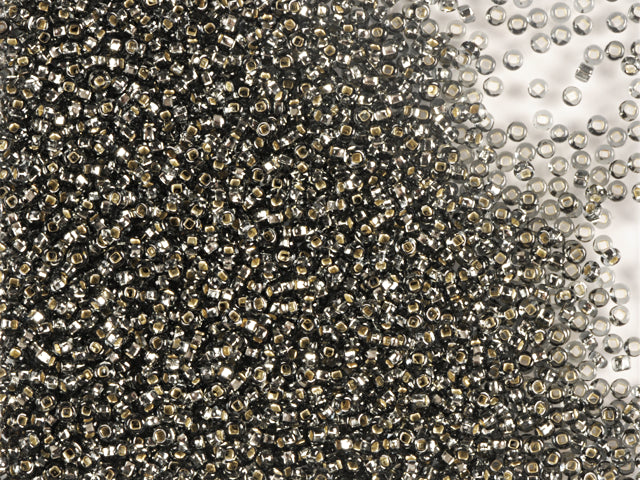 プレシオサ オルネラ シードビーズ コーティング スクエアホール ルース 透明グレー シルバーライン入り (47010) 1kg ガラス製 チェコ共和国 アウトレット