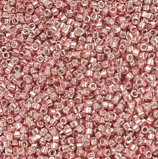 Miyuki DELICA Rocailles, Galvanized Pink Blush (#DB0435), Glas, Japan 