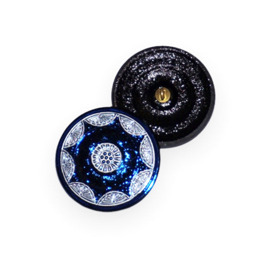 1個 手描きガラスボタン（飾り付き）、サイズ16（36 mm）、ガラス、チェコ共和国