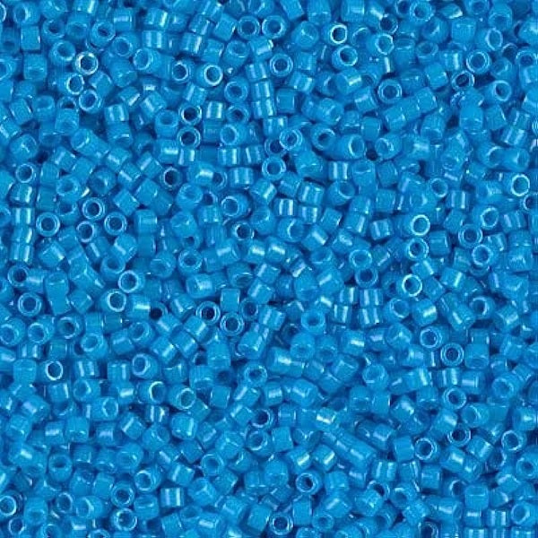 Miyuki DELICA Rocailles, gefärbtes opakes Capriblau (# DB0659), Glas, Japan