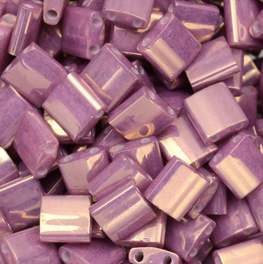 Miyuki Tila / Half Tila / Quater Tila 双孔珠，不透明深兰花光泽 (TL1867)，玻璃，日本