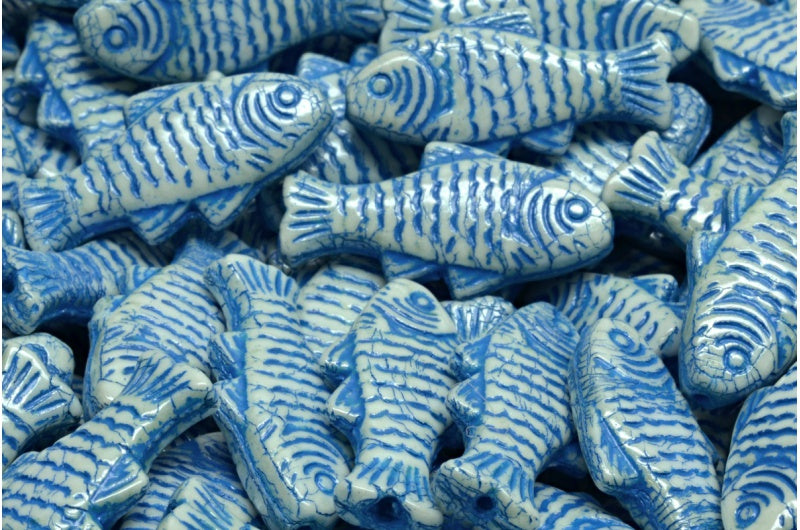 Große Fischperlen, weiß glänzend, grün, voll beschichtet, blau gefüttert (02010-14457-54309), Glas, Tschechische Republik