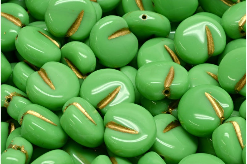 OUTLET 10 Gramm apfelförmige Perlen, undurchsichtiges Grün mit Goldeinlage (53210-54302), Glas, Tschechische Republik