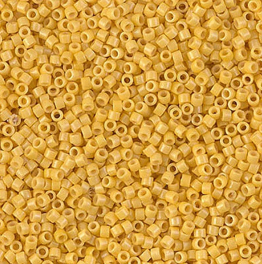 ミユキ デリカ ガラスシードビーズ、カラー DB2102、日本製