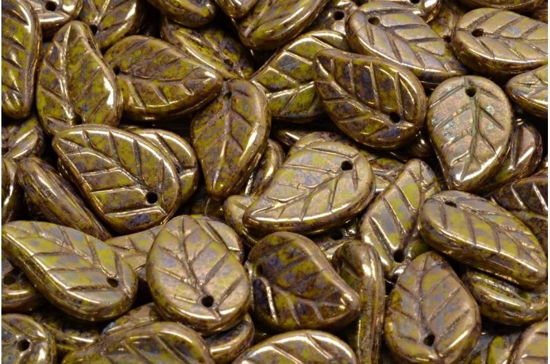 Leaf Pendant Beads, Opaque Green 15696 (53400-15696), Glass, Czech Republic