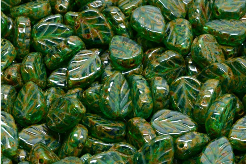 OUTLET 10 grams Mint Leaf Beads, 10 x 8 mm, Transparent Green Emerald Travertin (50720-86800), Glass, Czech Republic