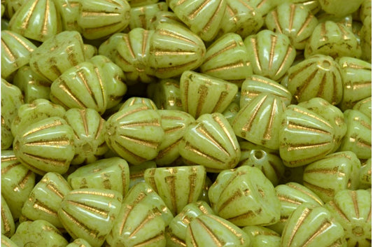 フラワーキューポラビーズ、ホワイトゴールドライン入りライトグリーン（02010-54302-34310）、ガラス、チェコ共和国