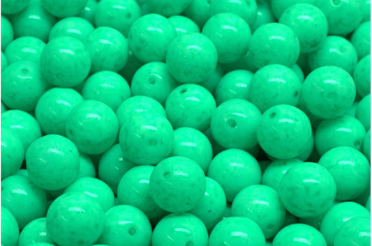 ラウンドドラックビーズ、ホワイトオパールターコイズスポット（02020-33310）、ガラス、チェコ共和国