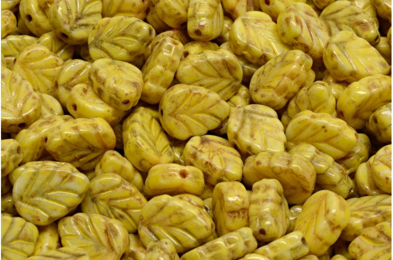 Mint Leaf Beads, White Travertin Beige Yellow Spotted (02010-86800-33303), Glass, Czech Republic