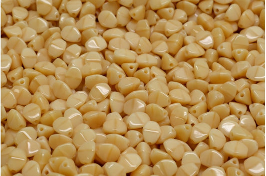 OUTLET 10 grams Pinch Beads, 5 x 5 mm, Opaque Beige (13010), Glass, Czech Republic