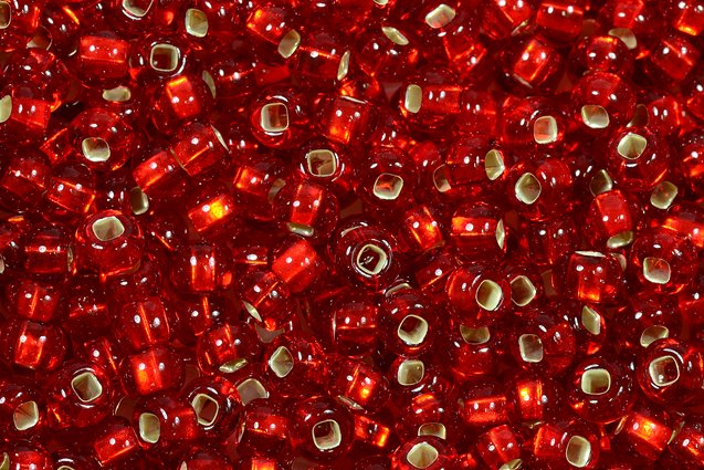 Round Preciosa Ornela Rocailles Seed Beads, Transp. Red, Silver Lined (97070), Glass, Czech Republic