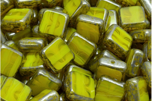 桌切方形珠，蛋白石黄银溅射（81210-86790），玻璃，捷克共和国