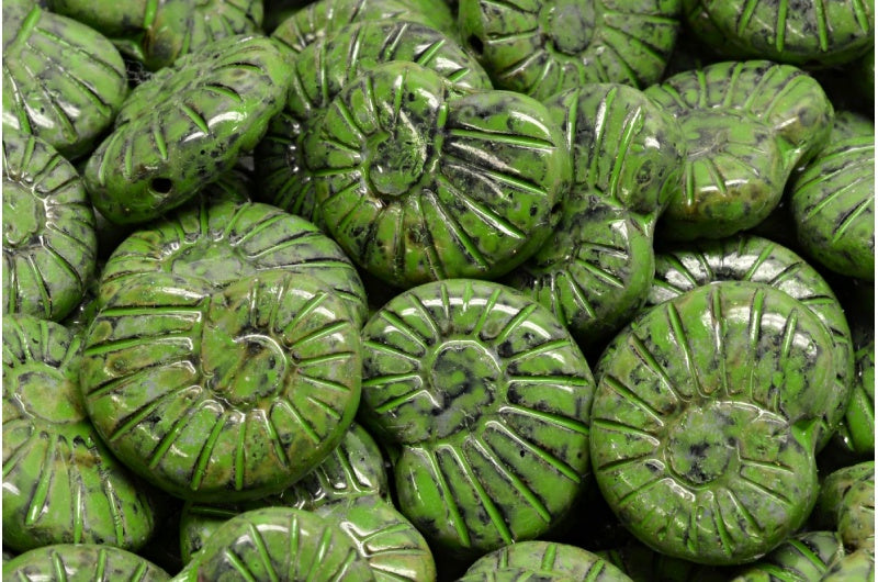 シェルビーズ、ブラックトラバーチングリーンスポット（23980-86800-33311）、ガラス、チェコ共和国