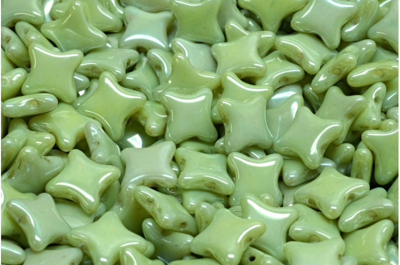 2穴フラットスタービーズ、ホワイトラスターグリーンフルコーティング（02010-14457）、ガラス、チェコ共和国