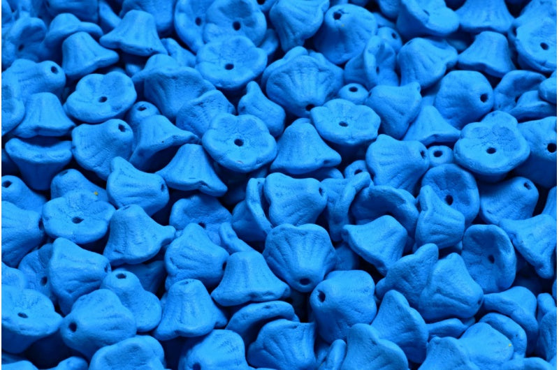 ベルフラワーカップビーズ、ホワイトブライトブルーマット（02010-22M19）、ガラス、チェコ共和国