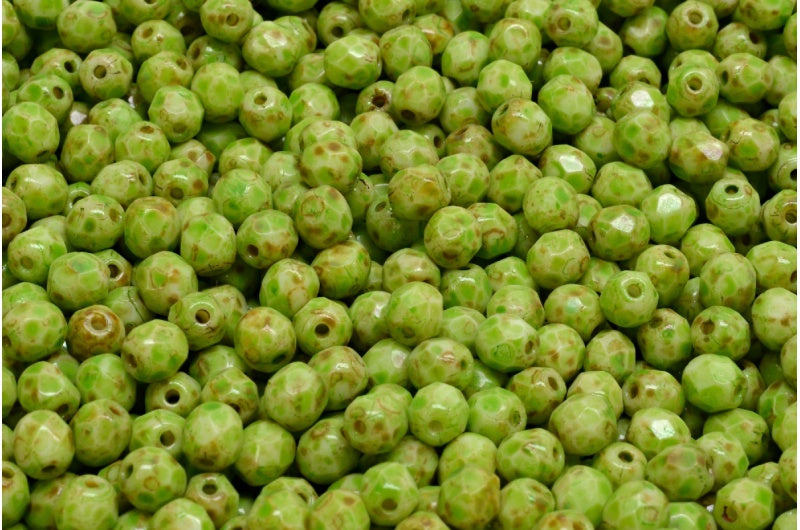 多面圆形火抛光珠，粉笔白石灰华绿色斑点 (03000-86800-33311)，玻璃，捷克共和国