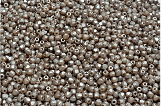 多面圆形火抛光珠，粉笔白浅棕色（03000-25005），玻璃，捷克共和国