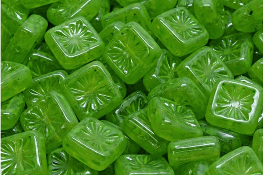 スクエアキウイビーズ、透明グリーン、グリーンスポット（50220-33311）、ガラス、チェコ共和国