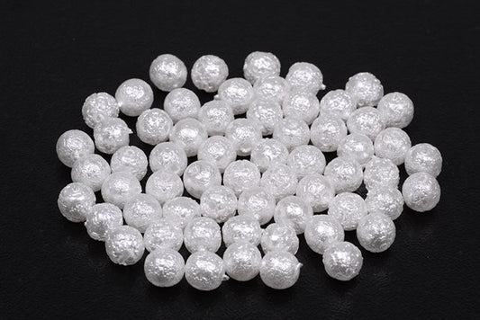 Round Druck Beads, Chalk White Etched White Pearl (03000-LEPT-70402), Glass, Czech Republic
