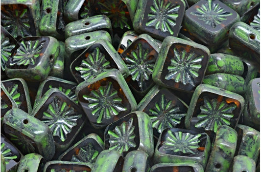 テーブルカットスクエアキウイビーズ、透明ブラウントラバーチングリーンスポット（10210-86800-33311）、ガラス、チェコ共和国