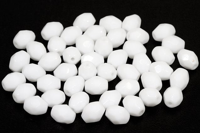 Fire Polished Faceted Beads Olive Oval Special Cut, Chalk White (03000), Glass, Czech Republic