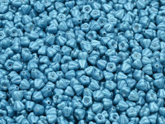 ベルフラワービーズ、チョークホワイトラスターブルーフルコーティング（03000-14464）、ガラス、チェコ共和国