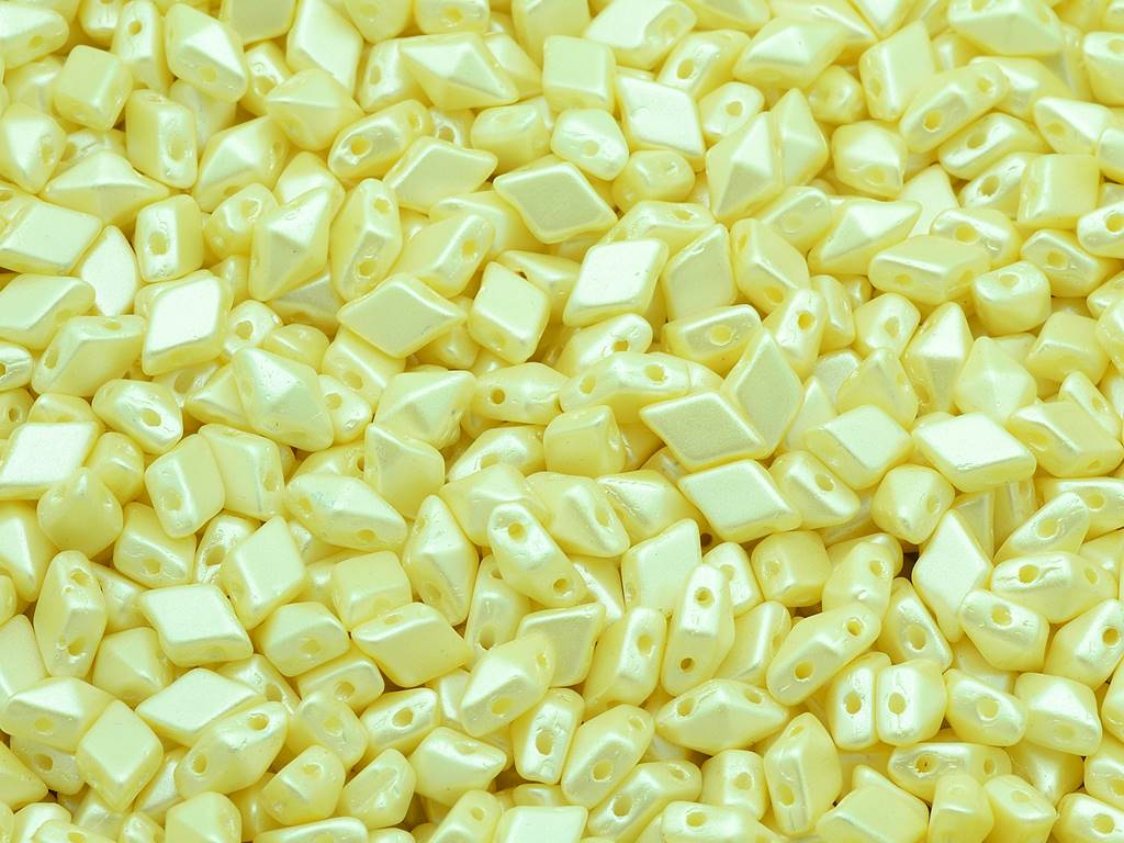 Diamonduo 2 孔珠菱形 Gemduo，奶油色粉笔白色激光蚀刻装饰 (03000-25039)，玻璃，捷克共和国