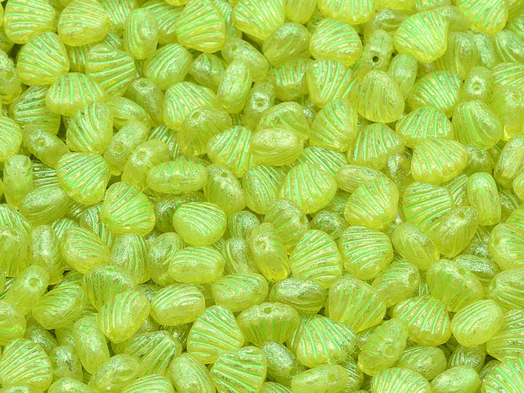 Small Flat Shell Beads, Crystal Green Light Yellow (00030-43813-34302), Glass, Czech Republic