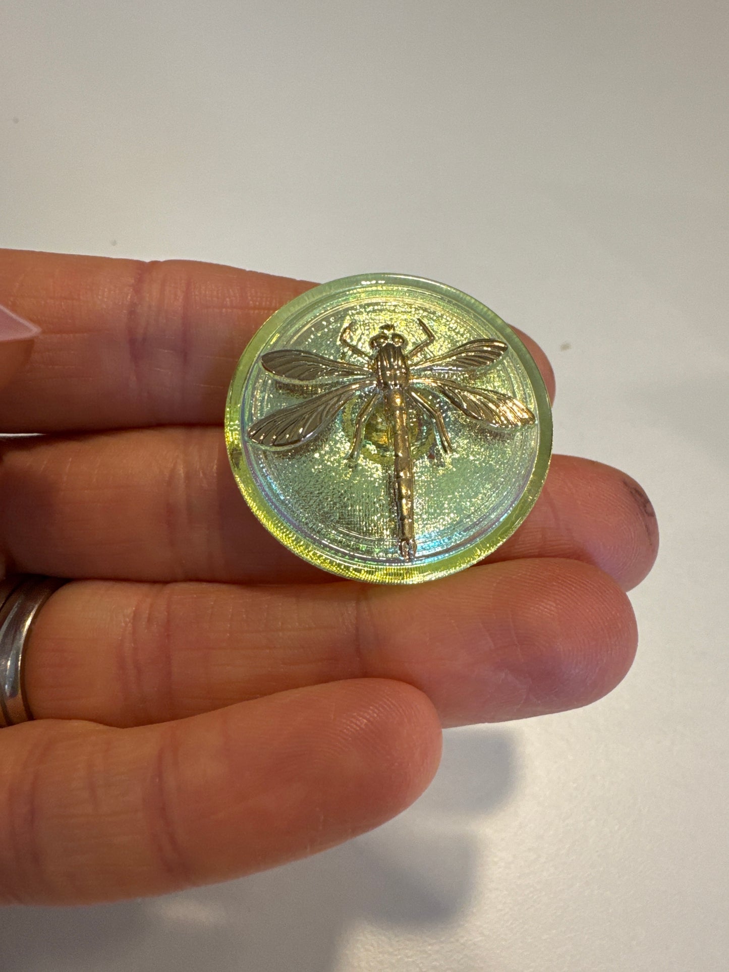 装飾付きハンドペイントガラスボタン1個、サイズ14（31.5 mm）、チェコ共和国