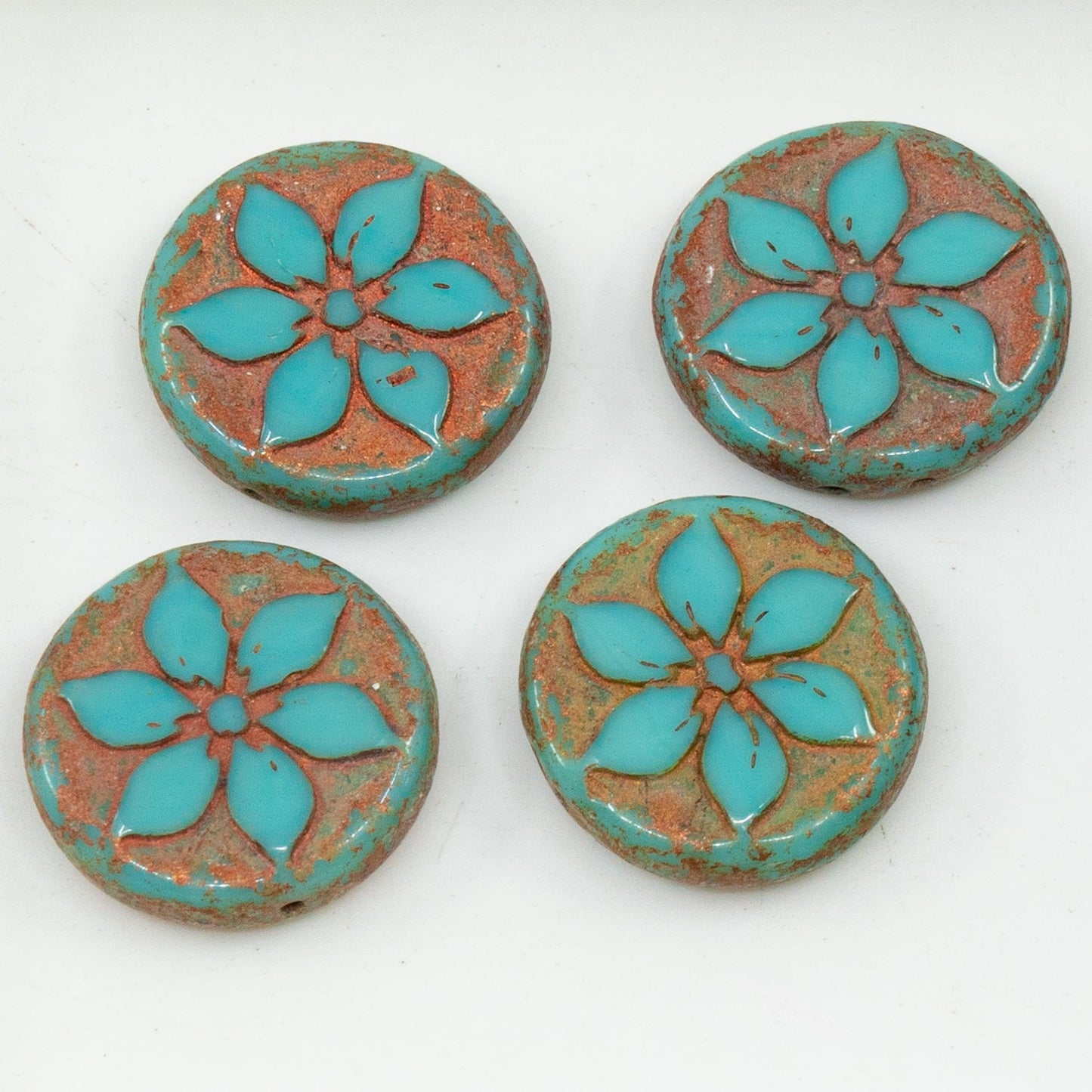 OUTLET 10 grams Table Cut Coin Flower Beads, 18 x 18 mm, Turquoise Copper Lined (63130-54307), Glass, Czech Republic