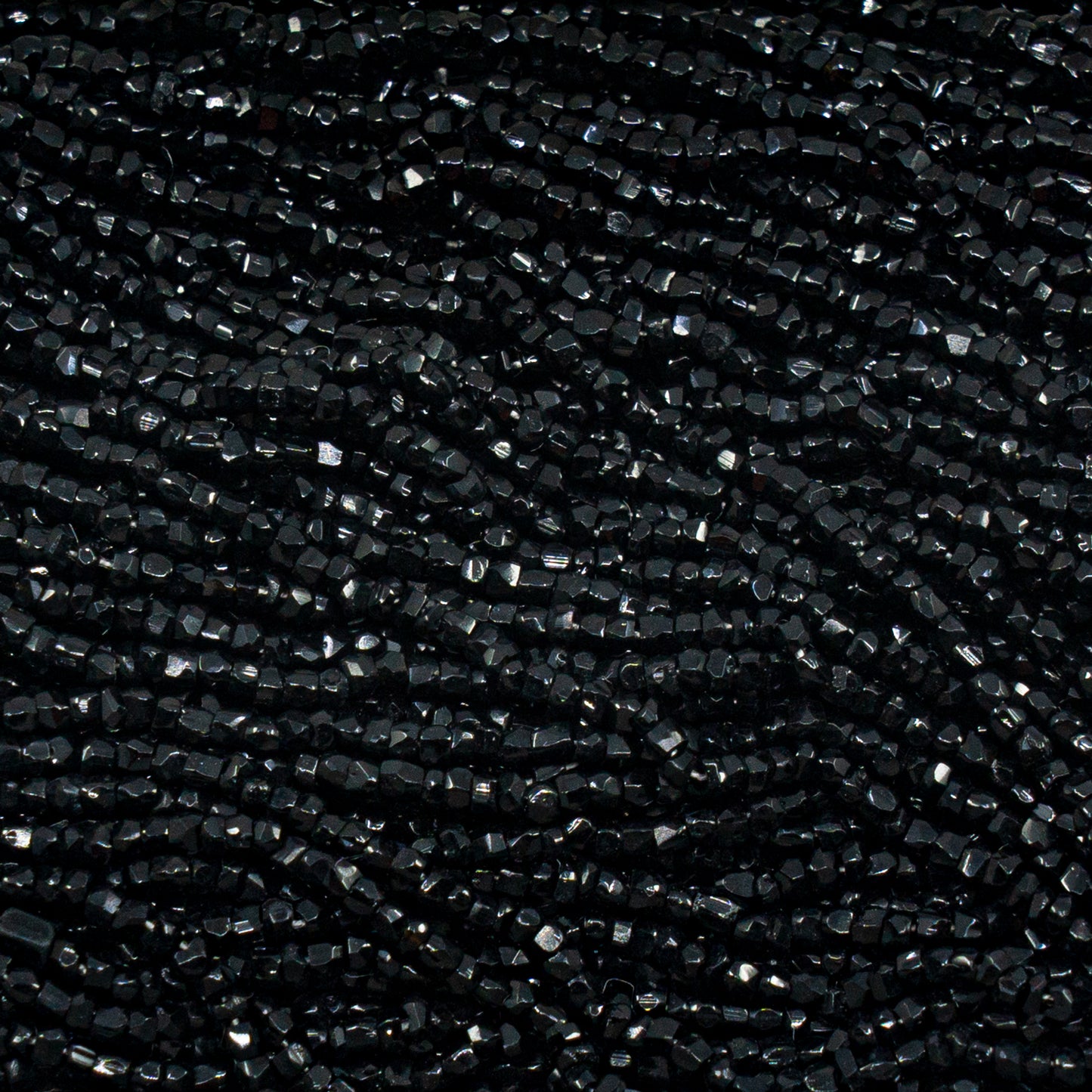 Vintage 3-cut Jet Black Rocailles, size approx. 11/0