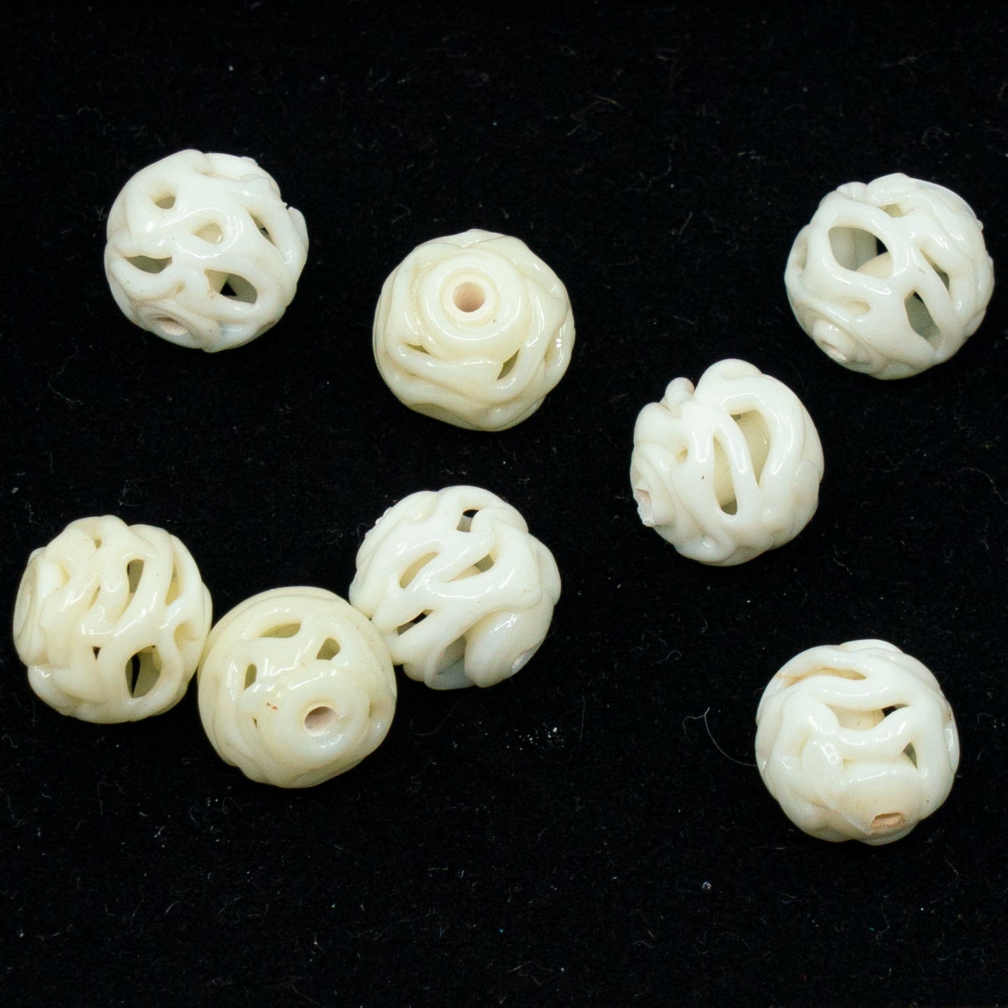 VINTAGE OUTLET 1 pc Lampwork LACE handmade Round Beads, 9 x 9 mm, White Uranium, Glass, Czech Republic, Antique