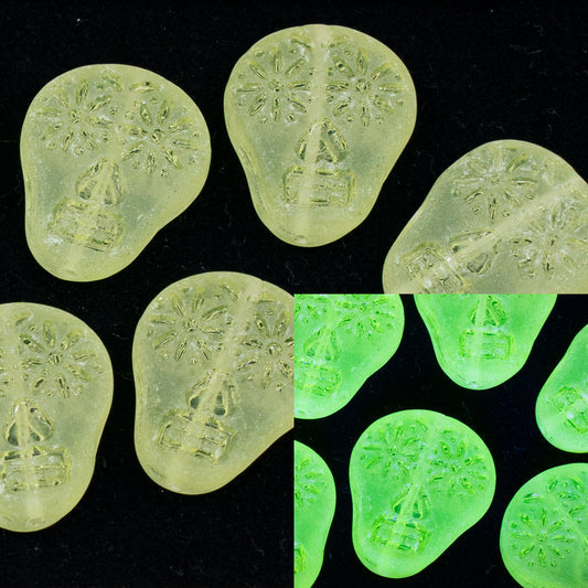 OUTLET 10 grams Sugar Skull Beads, 20 x 16 mm, Transparent Yellow Matte (80130-84100), Glass, Czech Republic