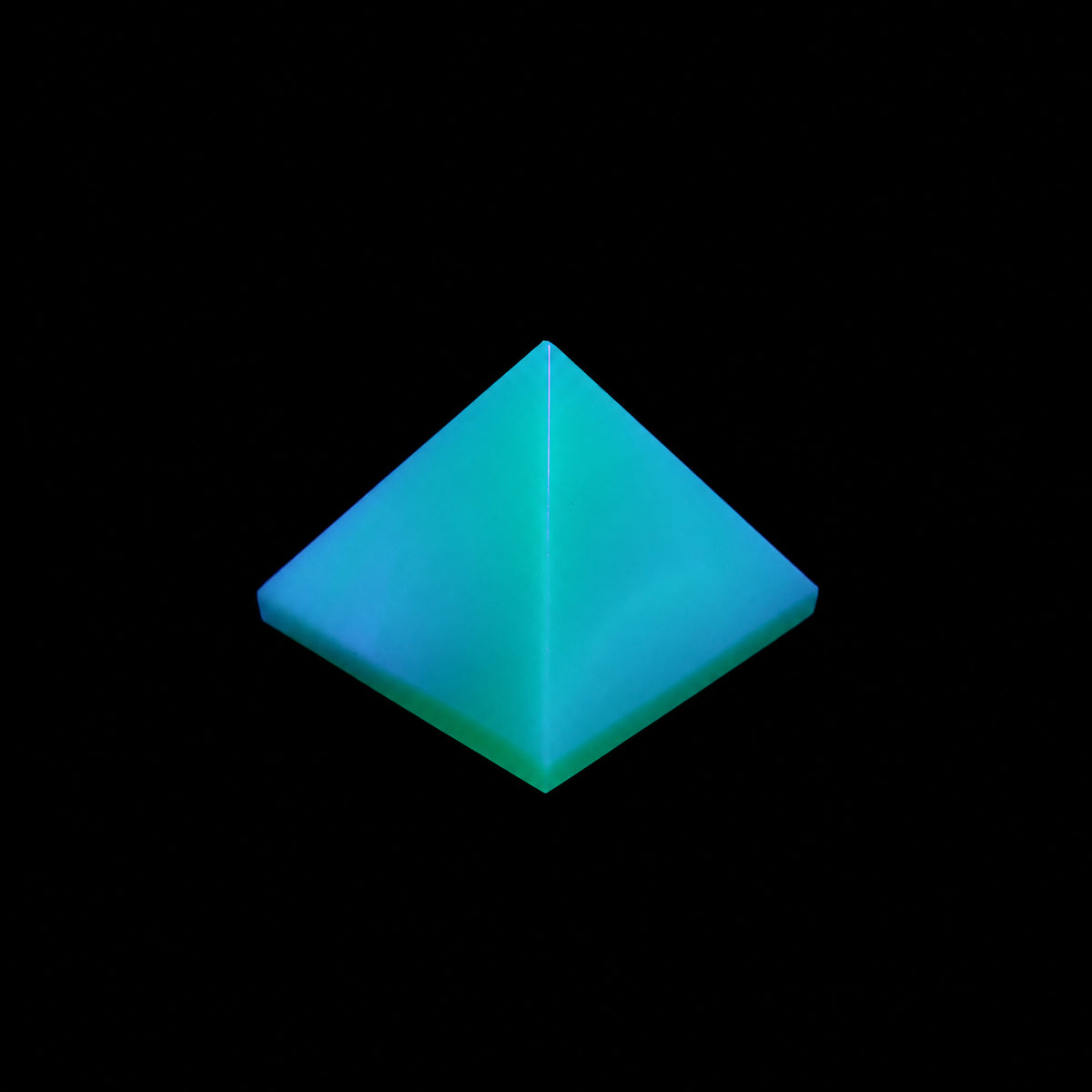 1 pc Uranium Polished Pyramid (small 30mm), Color 1 - Opal Turquoise, Glass, Czech Republic, OUTLET