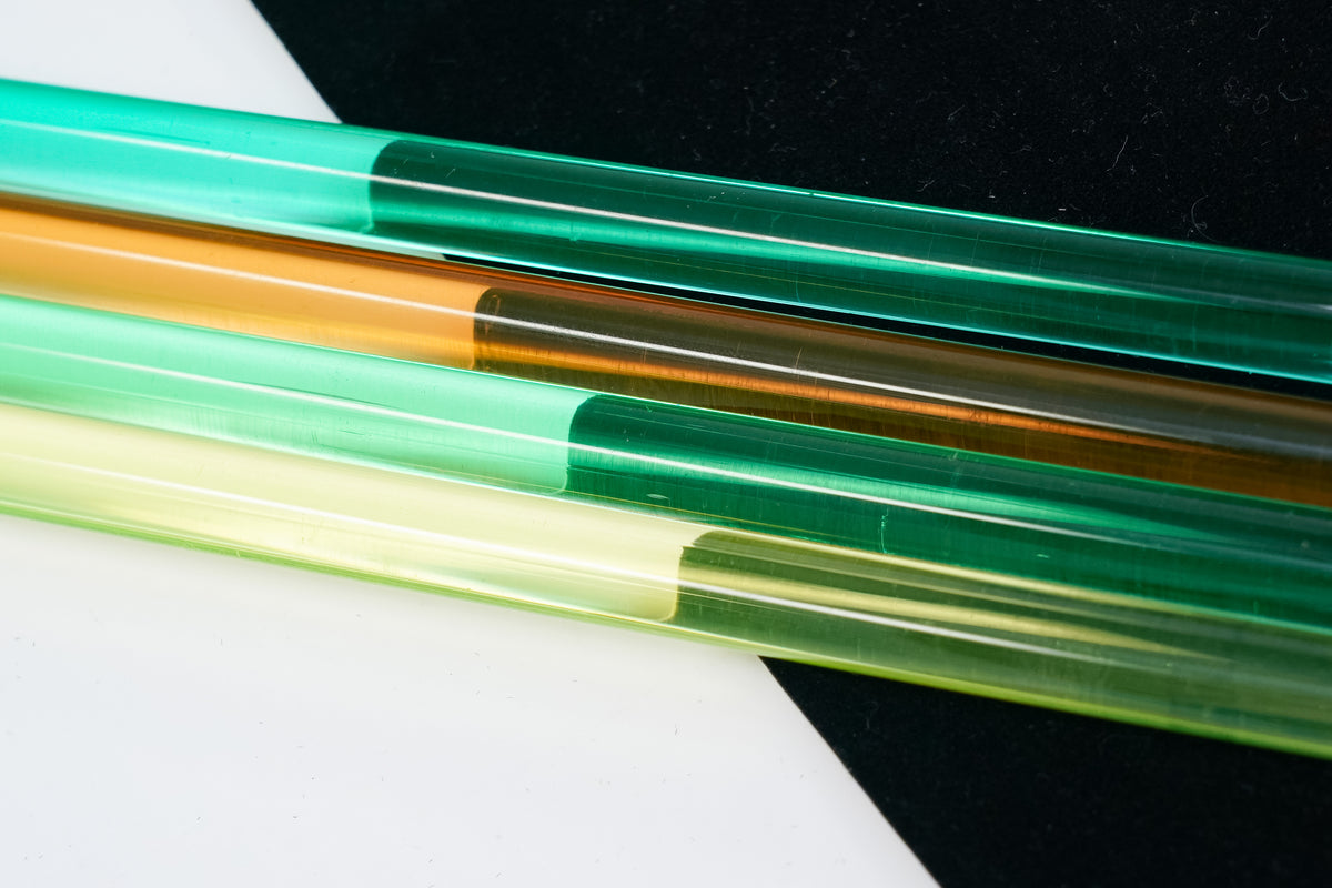 1 pc Uranium Lampwork Rod 23cm, dia 8mm, Glass, Czech Republic