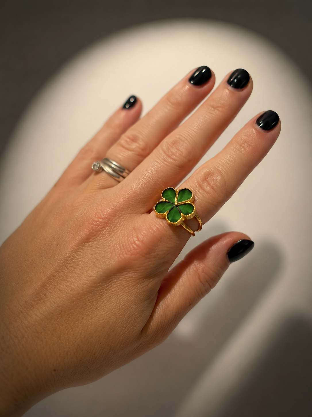 OUTLET ring with Czech glass bead - table cut flower 17mm adjustable gold